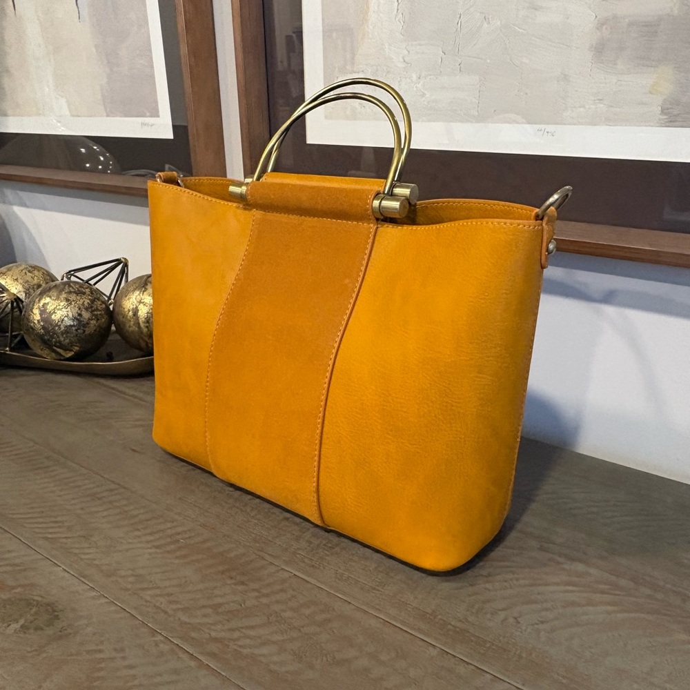 NWOT Altar’d State - Abbedale Purse - Picture 8 of 16